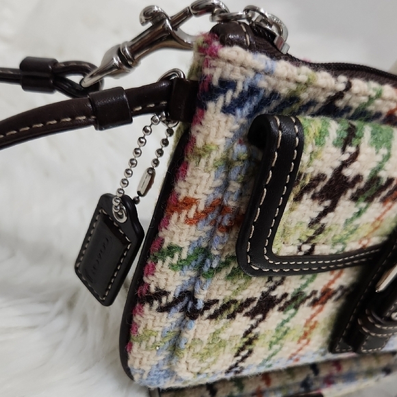 🔹️Coach 🔹️Multicolor Houndstooth Women's Wallet/wristlet - Picture 2 of 8